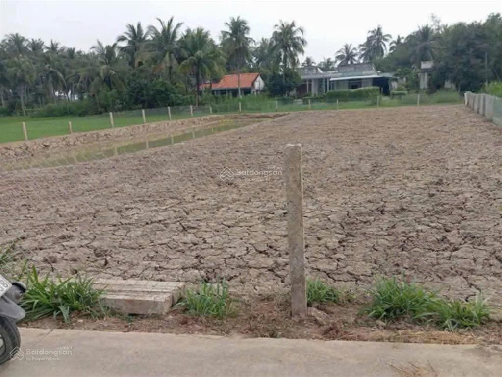 Cực đẹp bán lô đất thổ cư 12.2x40m, 488.6m2 có 200m2 thổ cư, đường xe hơi, giá chỉ 720 triệu tl