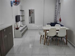 Chính chủ cho thuê căn hộ 2 pn, 2wc, nội thất cơ bản giá 8,3 triệu tại chung cư bông sao b1