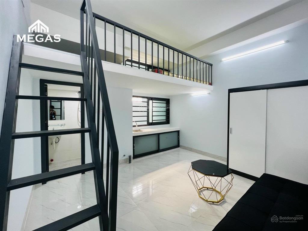 Phòng trọ có gác ngay etown cộng hòa