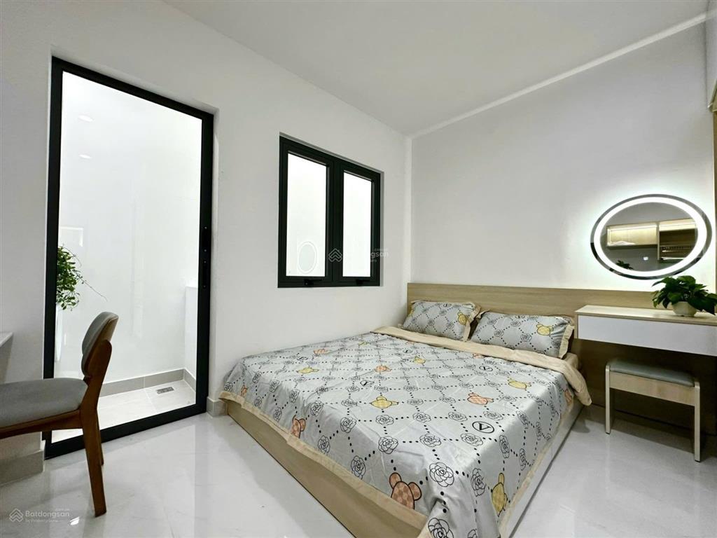 Studio full nội thất ngay ngã tư phú nhuận