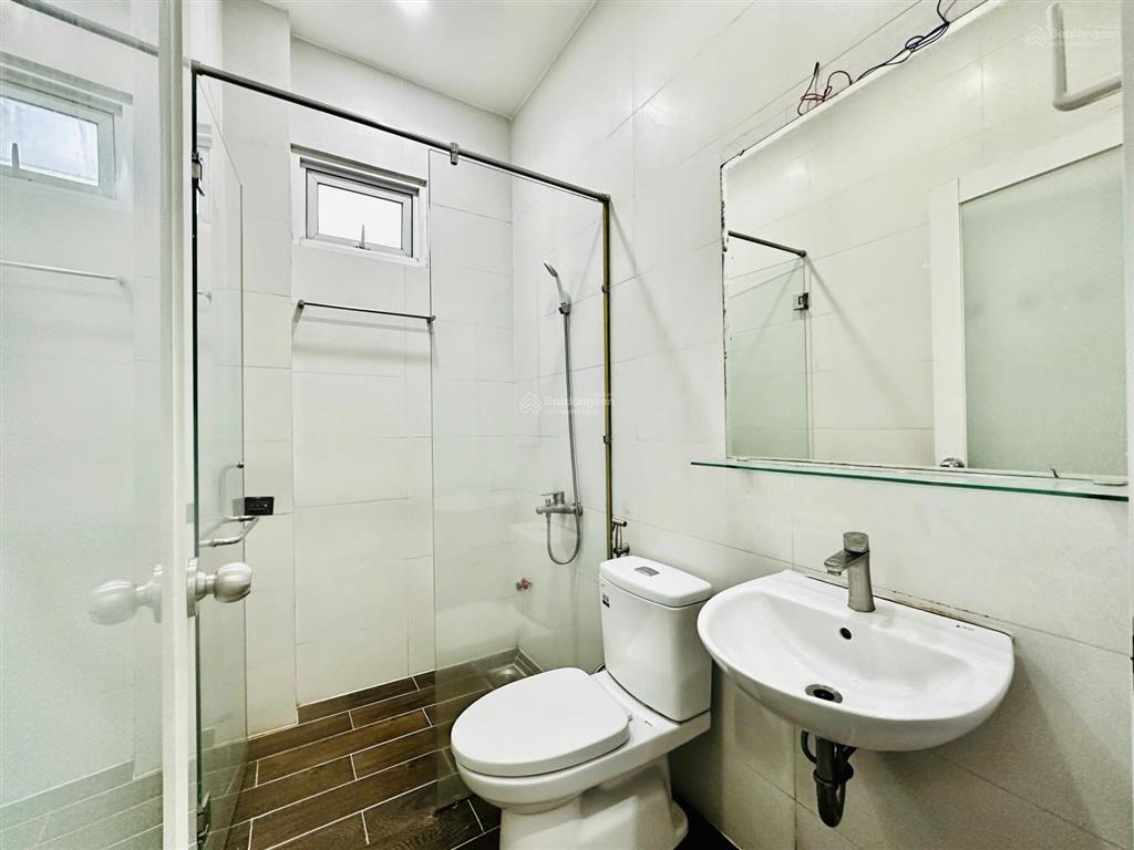 Cho thuê căn hộ  đầy đủ nội thất mới 100% ở được 2  3 người cam kết y hình  đúng hình đúng giá