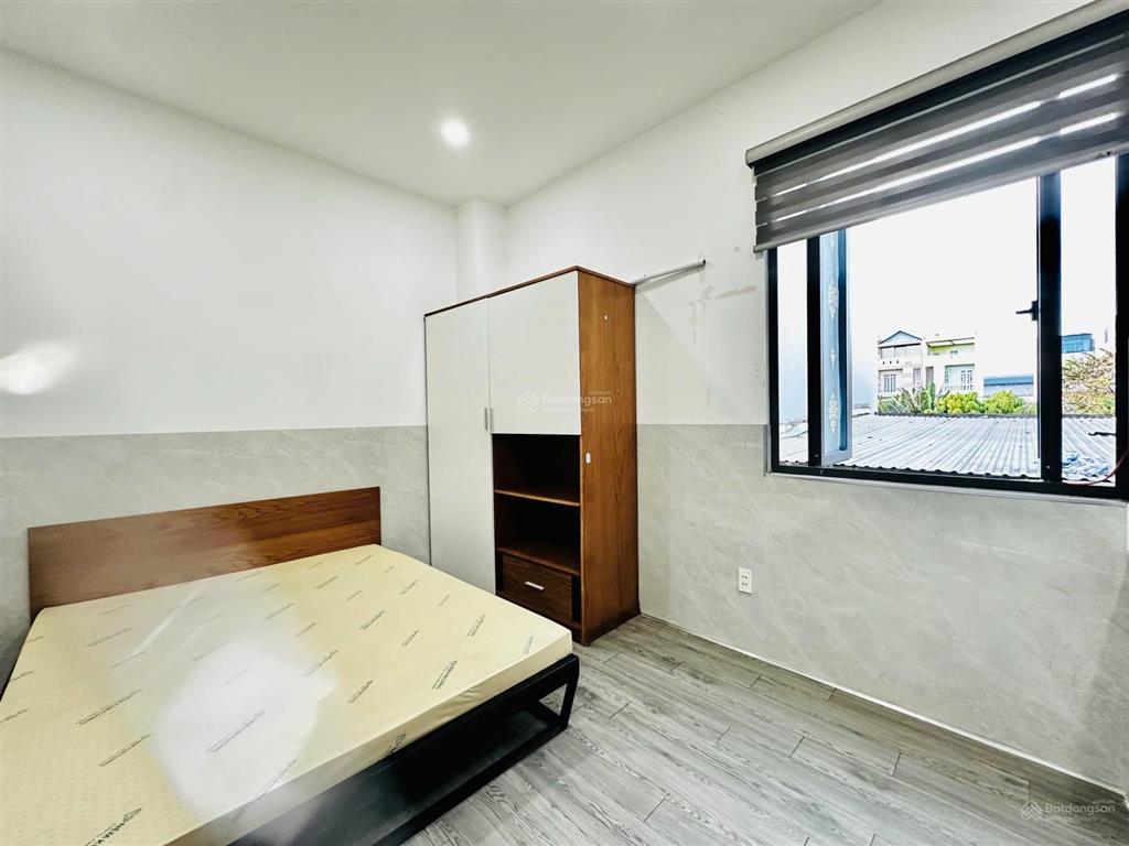 Cho thuê căn hộ  đầy đủ nội thất mới 100% ở được 2  3 người cam kết y hình  đúng hình đúng giá