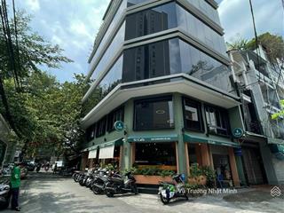 Tòa building góc 2 mặt tiền trần hưng đạo, q.1  153m2 (8.5 x 18m)  6 tầng thang máy  hđt 200tr