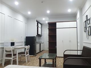 Chính chủ cho thuê căn hộ 48m2 studio full đồ phố ái mộ, bồ đề giá 6.5 triệu  0916 393 ***
