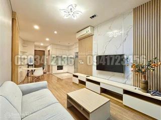 Chính chủ cho thuê căn 2 ngủ 68m2 full đồ chung cư mipec long biên giá 13 triệu  0916 393 ***