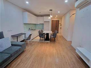 Chính chủ cho thuê căn 2 ngủ 86m2 view hồ tai trâu dự án mipec long biên giá 15 tr/th 0916 393 ***