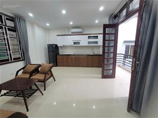 Chính chủ cho thuê chung cư nguyễn văn cừ ngay cầu chương dương 75m2 giá 8 triệu  0916 393 ***