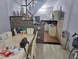 Bán nhà phố trung tâm long biên  3 tầng, 60.5m²  giá chỉ 11.5 tỷ,  chính chủ 0916 393 ***