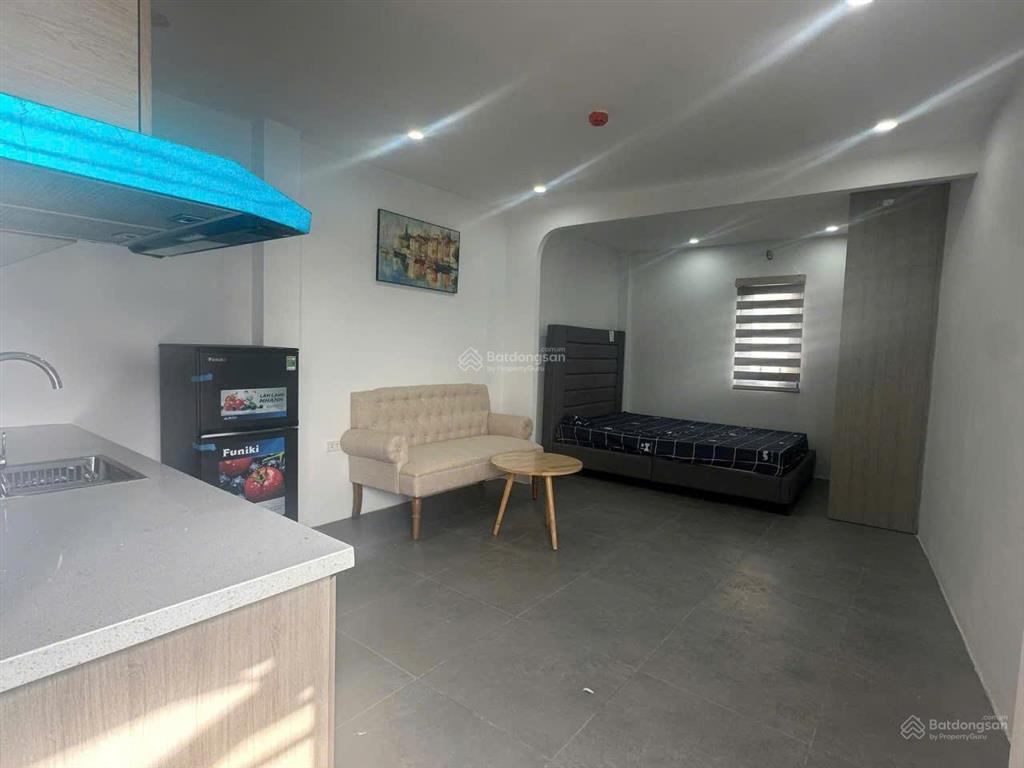 Chính chủ cho thuê chung cư mini phố hoàng như tiếp 37m2 full đồ đẹp giá 5.5 triệu 0916 393 ***