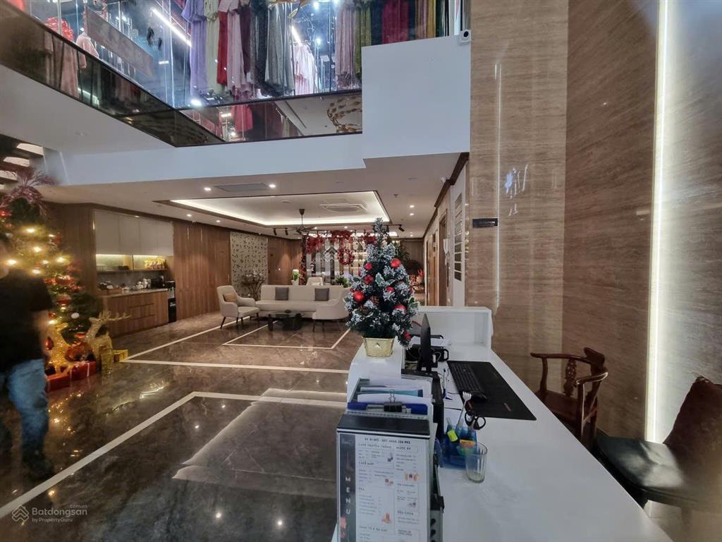 Cho thuê căn hộ cao cấp 65m2 full đồ phố hồng tiến gần phố cổ, wellspring giá 14 triệu0916 393 ***