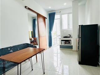 Cho thuê căn hộ cc mini dạng 1pn balcon full nội thất  vị trí gần ngã tư phú nhuận