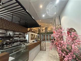 Cho thuê mặt bằng kinh doanh vũ tông phan  thanh xuân  dt 220m2  giá 30tr/th  ôtô tránh vỉa hè