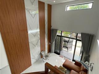 # MT Bình Hoà gần TT Triển Lãm đi bộ ra Thăng Long, 81m2, 2 tầng, 4PN đẹp, 6.x tỷ