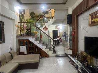 # Nhà Kiệt Trưng Nữ Vương gần Núi Thành, đi Bộ ra Bạch Đằng, 80m2, 2 mê, 3PN, 5.x tỷ