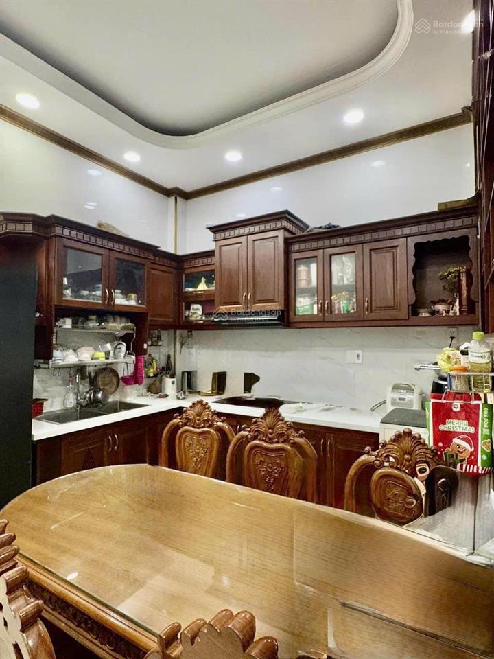 Bán nr đẹp tại mã lò, 6,7 tỷ, 64m2, 4pn, 4wc, 4 tầng, hướng nam