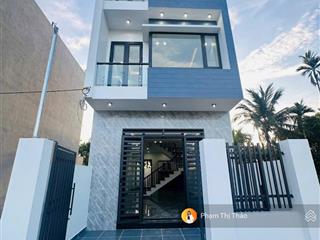 Căn nhà xây độc lập 3 tầng, có sân cổng riêng ở tại kiều trung, hồng thái, an dương