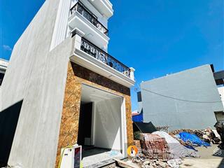 Bán nhà 3 tầng độc lập, sân cổng, cọc bê tông cực kì chắc chắn tại quỳnh hoàng, nam sơn , an dương
