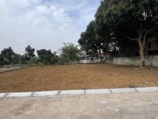 Chính chủ cần bán đất quốc oai giá rẻ mặt tiền 10m sổ đỏ giá 50tr/m2 còn thương lượng