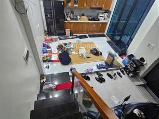 Chủ cần bán gấp tháng 8 nhà sơn tây giá rẻ diện tích 100m2 gần trường tiểu học còn thương lượng
