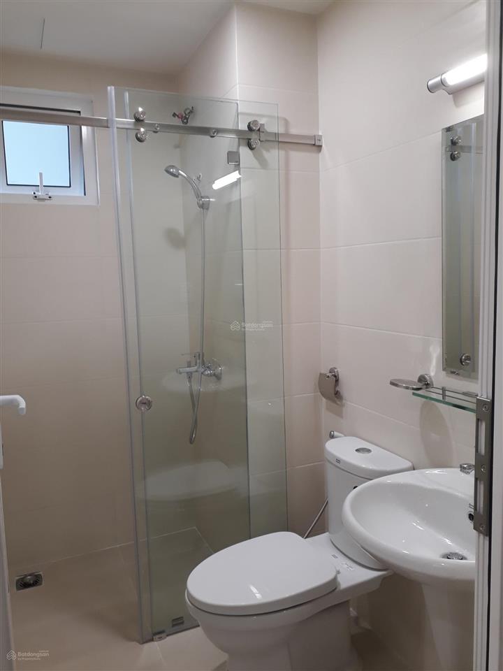 Chính chủ bán gấp c/c moonlight có sổ hồng 2 phòng ngủ hỗ trợ vay bank  0931 918 ***