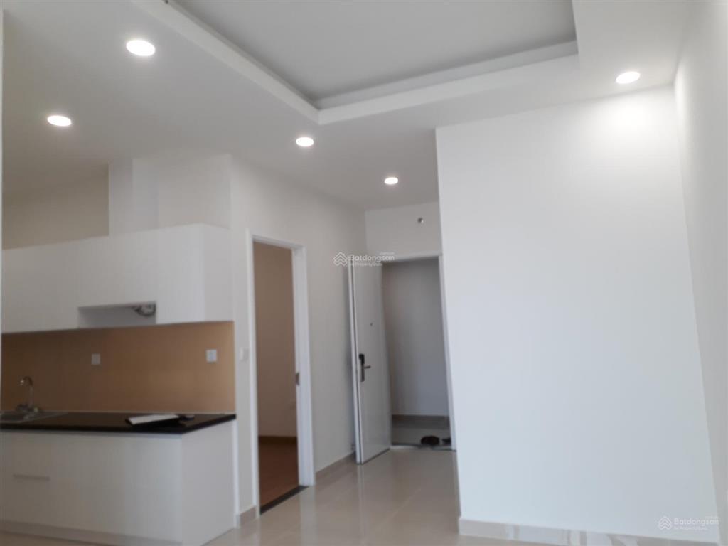 Chính chủ bán gấp c/c moonlight có sổ hồng 2 phòng ngủ hỗ trợ vay bank  0931 918 ***