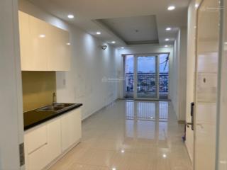 Chính chủ gửi bán căn hộ moonlight park view 2 phòng 2 wc có sổ tầng trung hỗ trợ vay 0931 918 ***