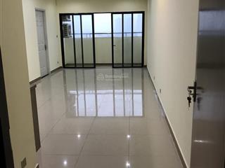 Nhà thật giá thật bán căn hộ usefull 654 lạc long quân 2 pn 1 wc có ban công nhà mới  0931 918 ***