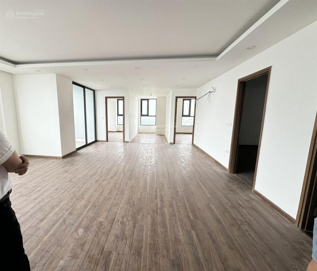 Chính chủ cần bán căn 107m2 tầng 9 đẹp