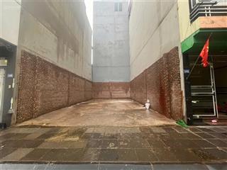 Bán đất phân lô cổ linh long biên 150m2, đường 2 xe tải tránh nhau, vỉa hè, gần phố, giá 23 tỷ
