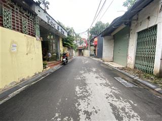 Bán 120m mặt tiền 8m,thoáng trước sau giá rẻ nhất khu vực