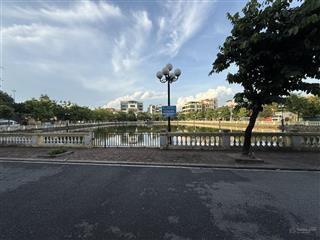 Bán gấp nhà 61m2 view hồ thông thoáng, ở sướng, đầu tư sinh lời cao  căn nhà duy nhất còn sót lại
