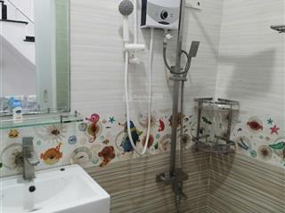 Nhà riêng 4 tầng tọa lạc tại hẻm thông đường bạch đằng và hồng bàng, phường tân tiến, nha trang