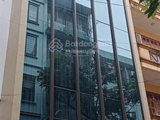 Tòa nhà nằm trên đường nguyễn khang  cầu giấy 75m x 7 tầng nhà lô góc 2 mặt tiền thoáng oto đỗ
