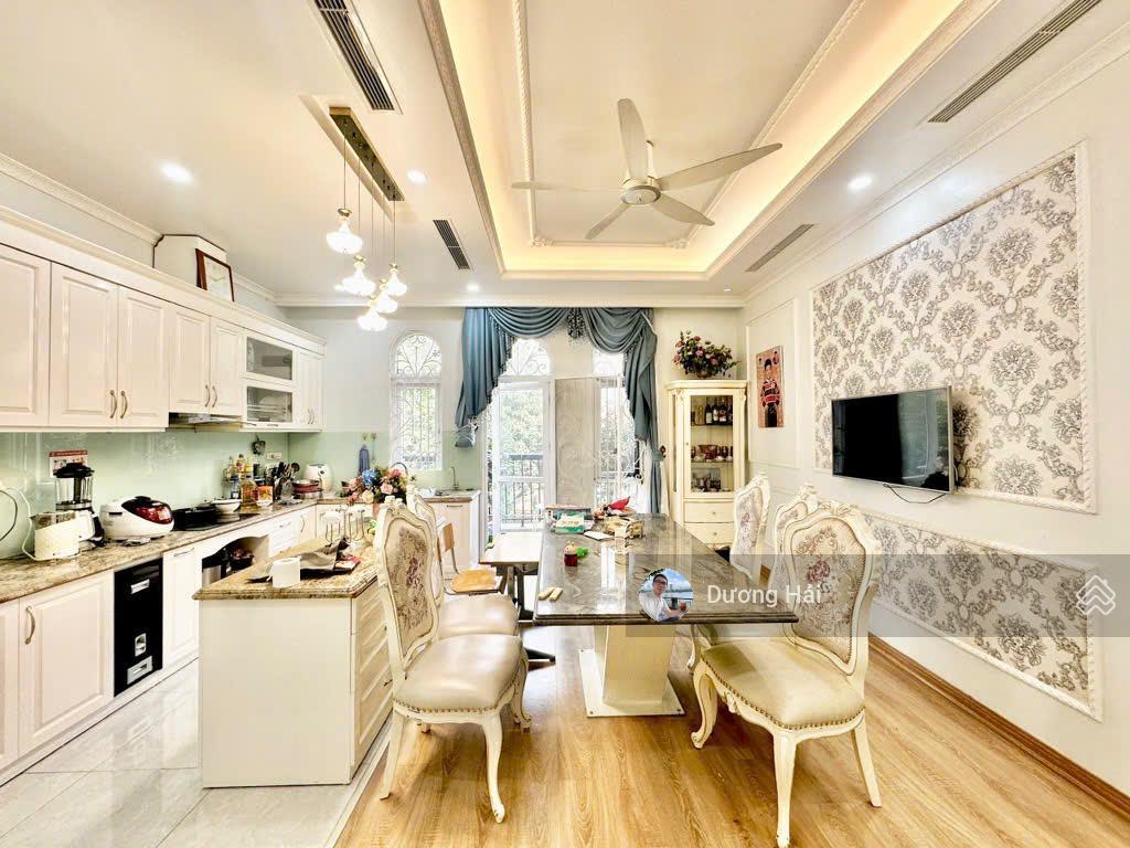 Bán nhà mặt phố thọ tháp  kđt dịch vọng  190m2*mt 14m  kdvp kết hợp ở