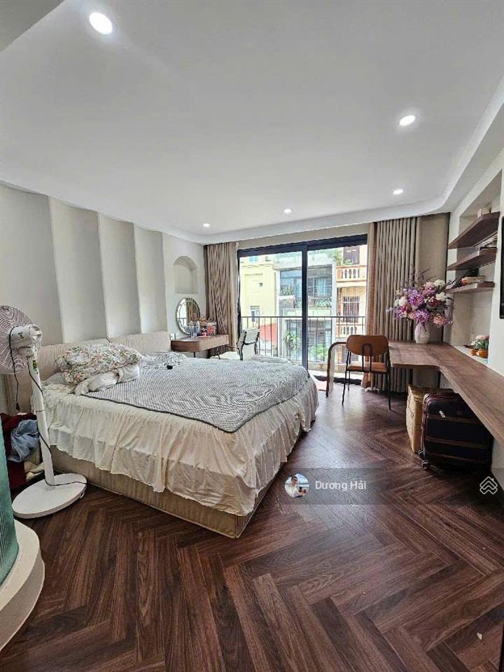 Bán nhà hoàng quốc việt 75m mt 6m  phân lô ô tô kinh doanh vp  vỉa hè vài bước ra phố