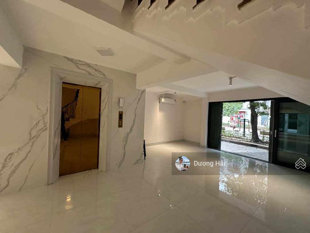 Bán nhà riêng phố đỗ nhuận  ngoại giao đoàn 120m mt 8m  ô tô tránh nhà đẹp thang máy