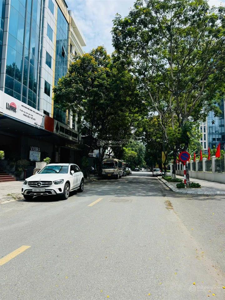 Bán nhà phố trần thái tông  cầu giấy  120m  9 tầng thang máy  ô tô vỉa hè kinh doanh dòng tiền