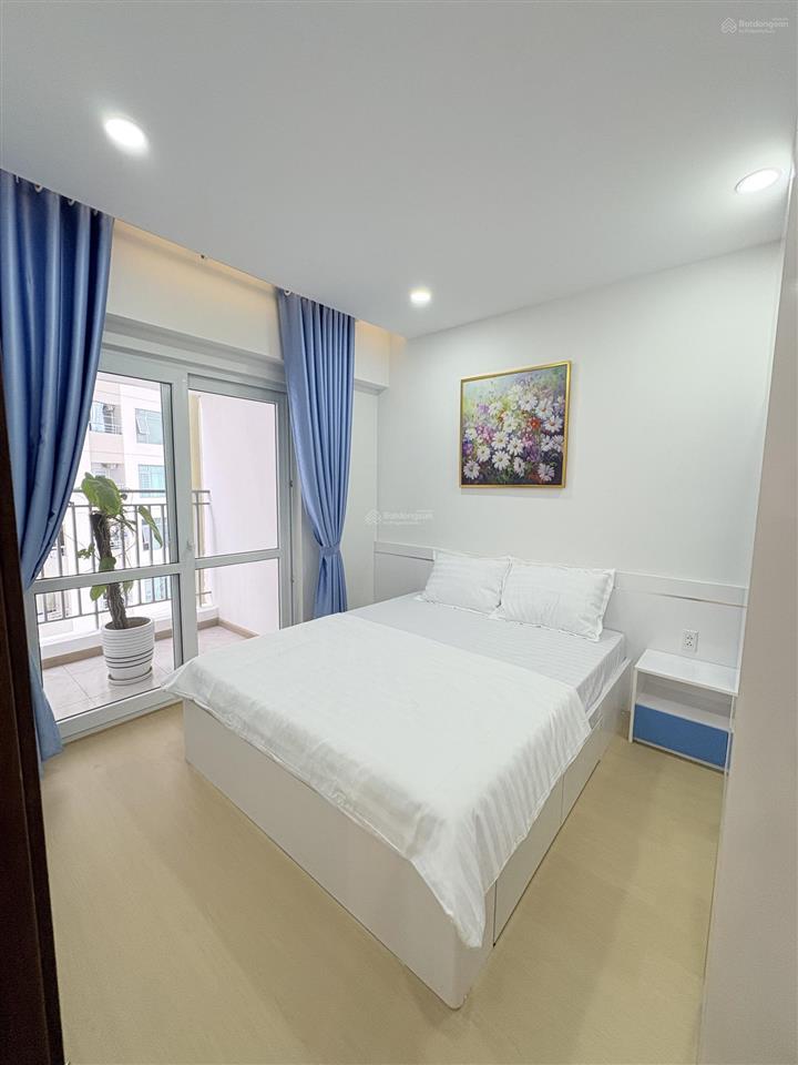 Bán nhanh căn hộ 75m2 view biển toà oc3 nội thất mới giá rẻ