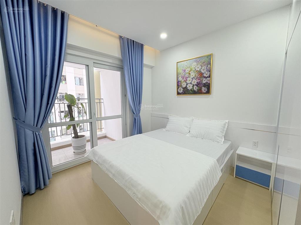 Bán nhanh căn hộ 75m2 view biển toà oc3 nội thất mới giá rẻ