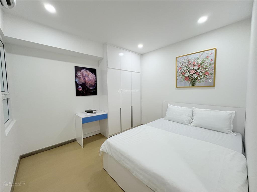 Bán nhanh căn hộ 75m2 view biển toà oc3 nội thất mới giá rẻ