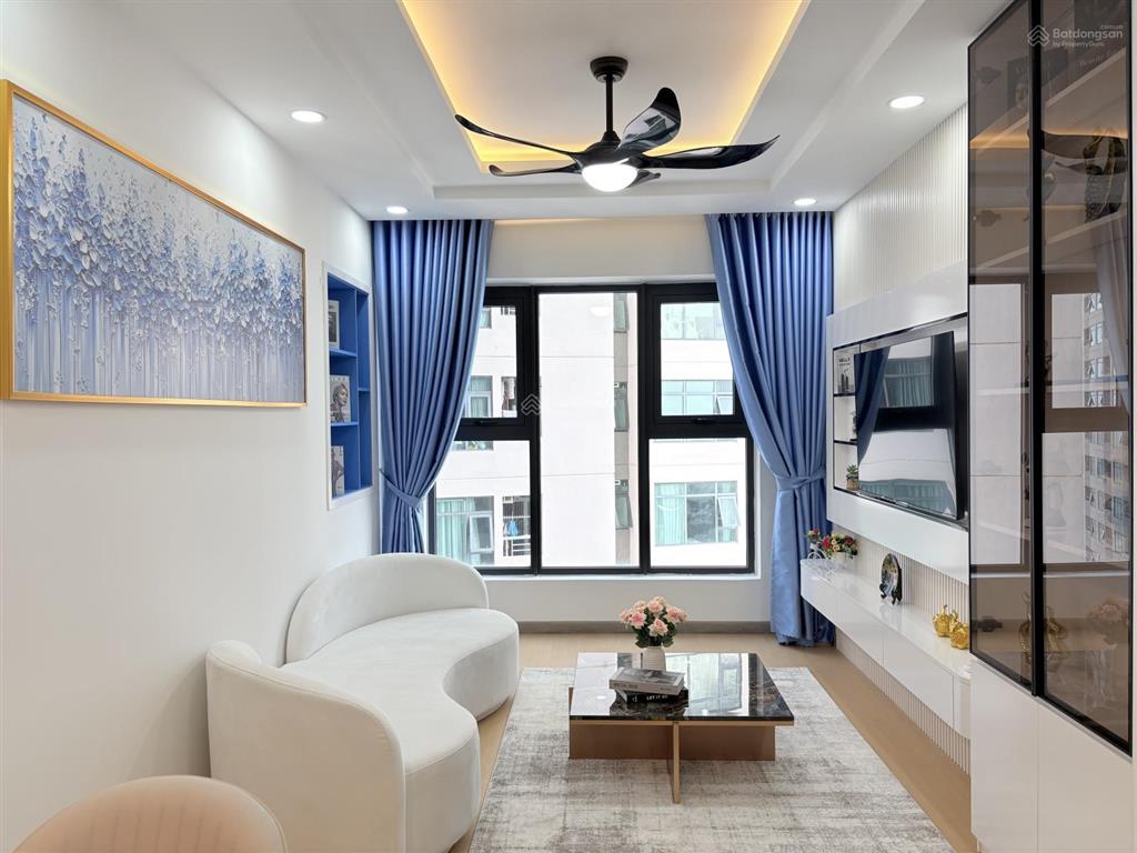 Bán nhanh căn hộ 75m2 view biển toà oc3 nội thất mới giá rẻ