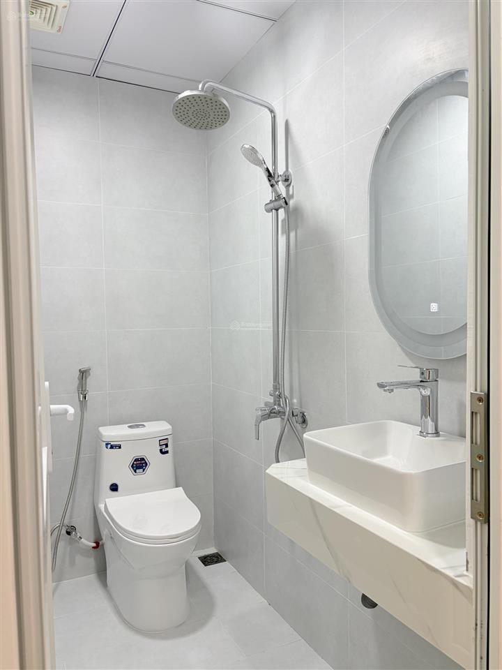 Bán nhanh căn hộ 75m2 view biển toà oc3 nội thất mới giá rẻ