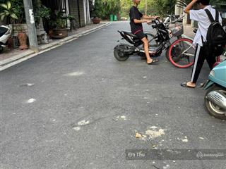 Chính chủ bán gấp nhà cổ bi gia lâm, vỉa hè rộng, ô tô tránh, 120 m2, đang cho thuê 20tr/th