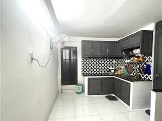 Nhà hoàn công chuẩn 47m linh đông full nội thất 4.5 tỷ