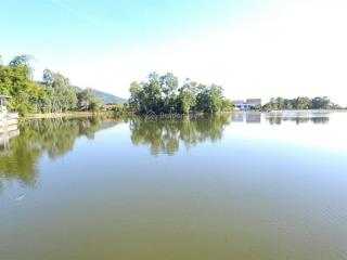 Hot!hot!hot! mảnh 800m2, đất nghỉ dưỡng, sổ đỏ trao tay. tại khủ nghỉ dưỡng lâm trường, xã minh phú