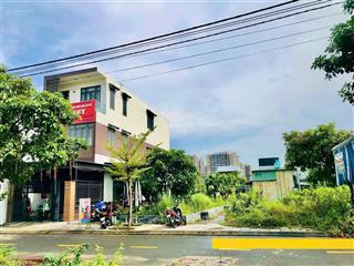 Đất kẹp công viên trung lập 16  kđt lakeside