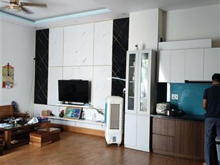 Bán nhà nghỉ 3 tầng sát cổng thôn quan châu quốc lộ 1 a, dòng thu 50 tr/th, diện tích khủng lô góc
