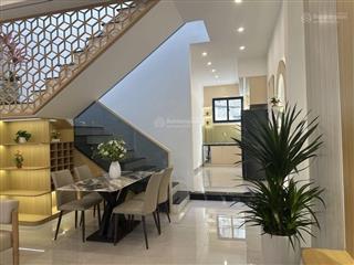 Siêu phẩm nhà 2 tầng full nội thất thiết kế hiện đại mới toanh đường hoàng diệu sát chợ mới hải nẵn