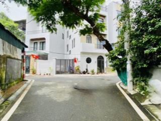Bán nhà phân lô ô tô tránh, vào nhà thượng thanh, 90m2, mt 4.5m. hai thoáng vĩnh viễn, giá 155tr/m2
