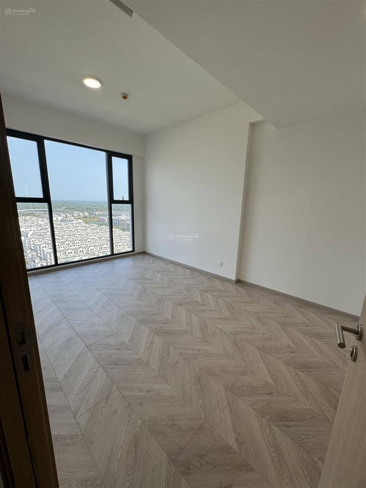 Cho thuê 3pn view trực diện công viên 36ha ở masteri tại vinhomes grand park quận 9